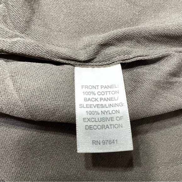 Floral Embroidered Button-Up Top - Brown - Picture 7 of 7